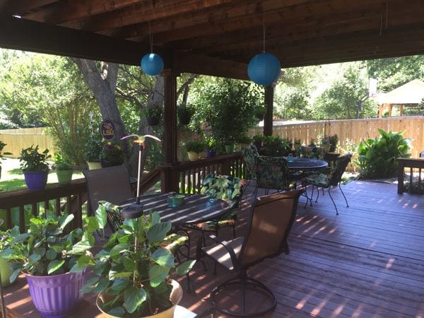 outdoor covered patio